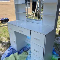 Vanity Desk Table With Mirror 