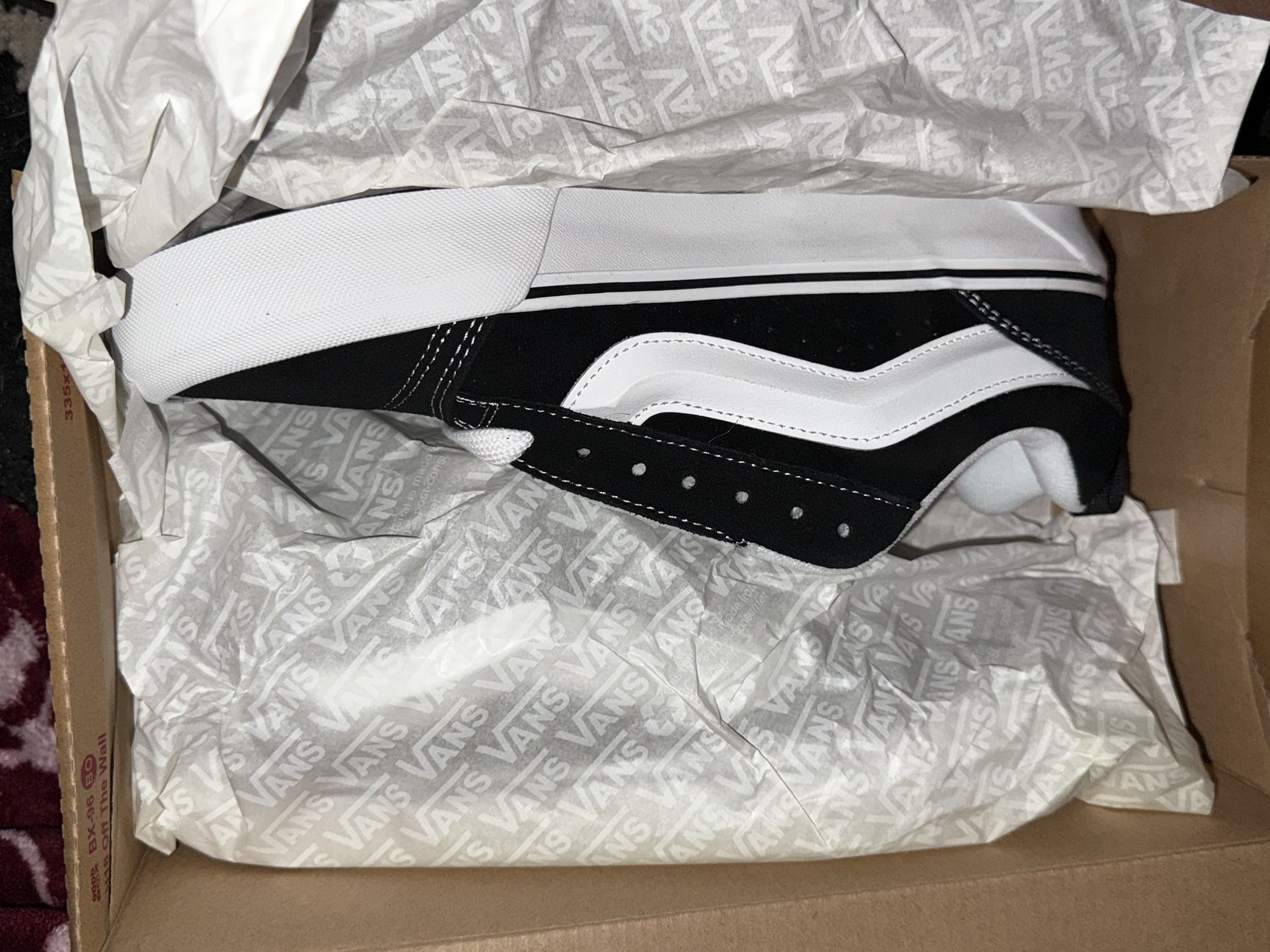 Vans Knu Schools