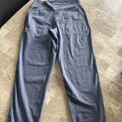 Woman Legging Size Small