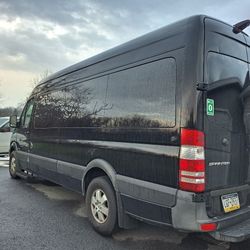 2014 Mercedes 2500 Sprinter 