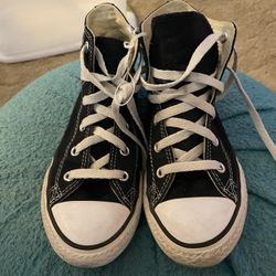 Boys Converse Shoes Size 1
