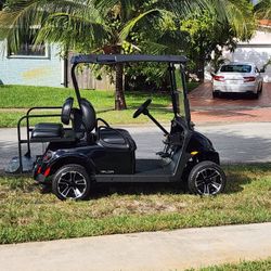 2023 EZGO RXV GOLF CART 4 PASSENGER 