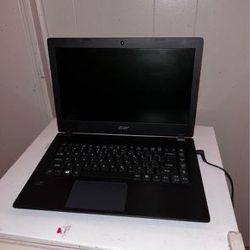 Acer Aspire Laptop 28GB With Charger