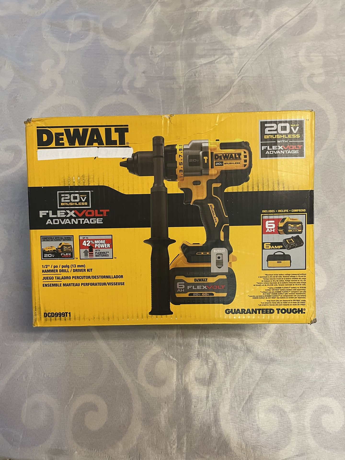 Dewalt 20vt 1/2 in Hammer Drill Driver Kit 