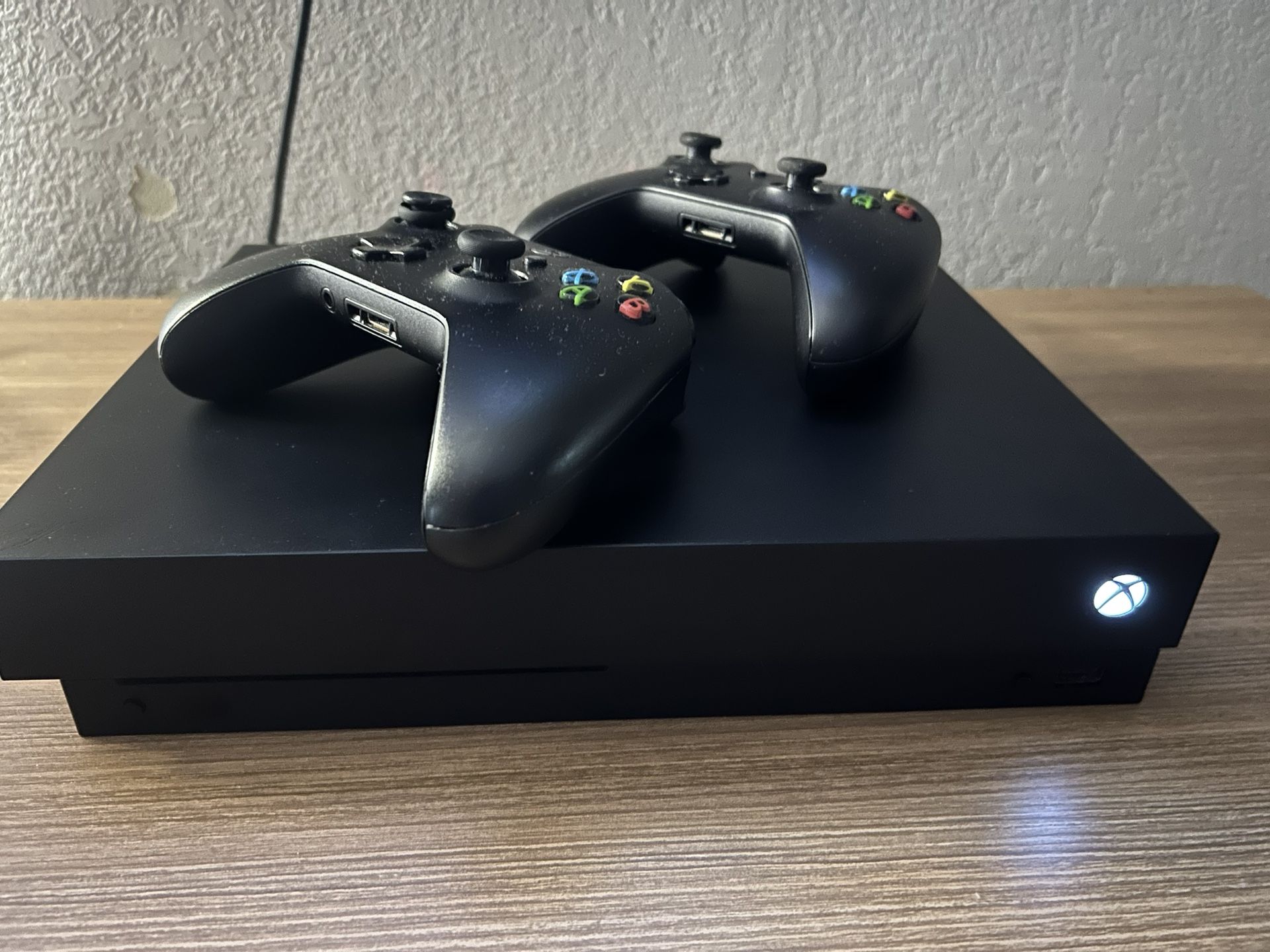 Xbox One 500GB Matte Black