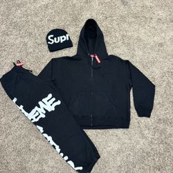 Supreme Hoodie