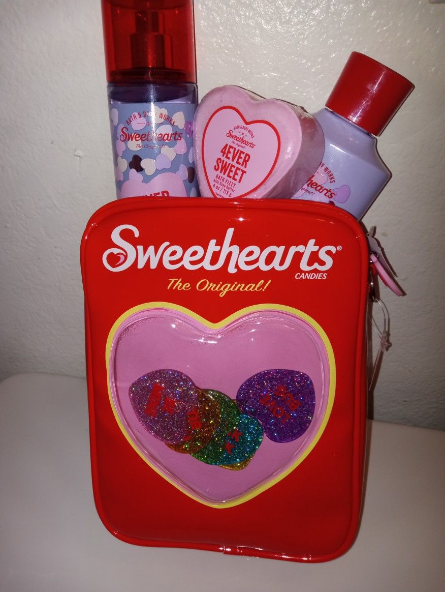 BATH & BODY WORKS SWEETHEARTS VALENTINE S GIFT SET $35 EACH