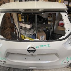 2014-2016 Rogue Used Tailgate