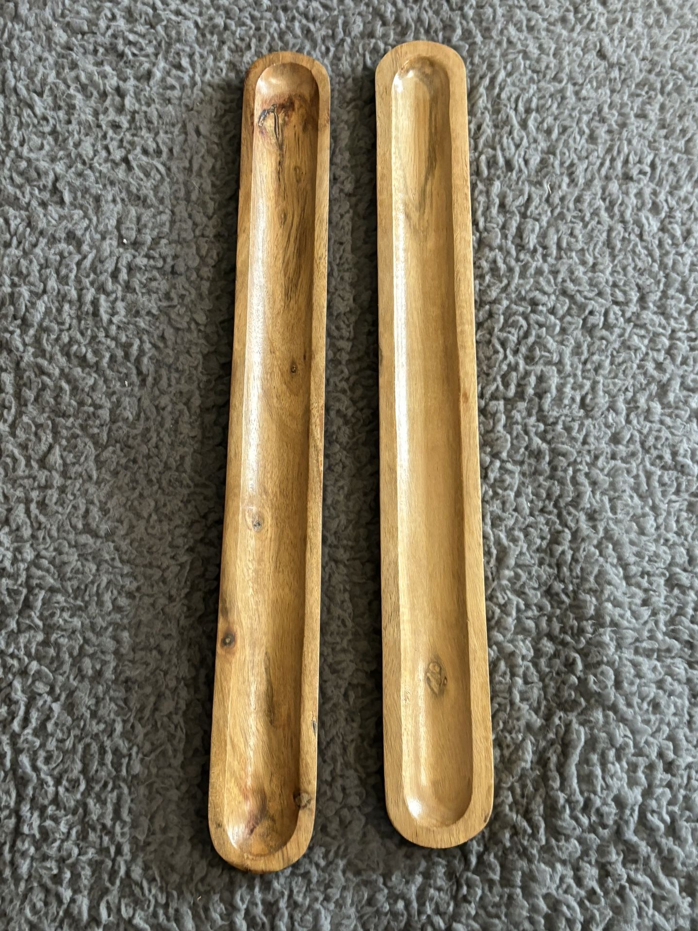 Long Slim Wooden “ Olive canoe “ / Crystals Gems