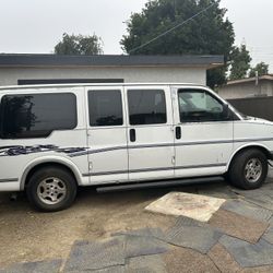 2004 Chevrolet Express