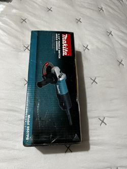 Grinder Makita Corded$71 Nuevo