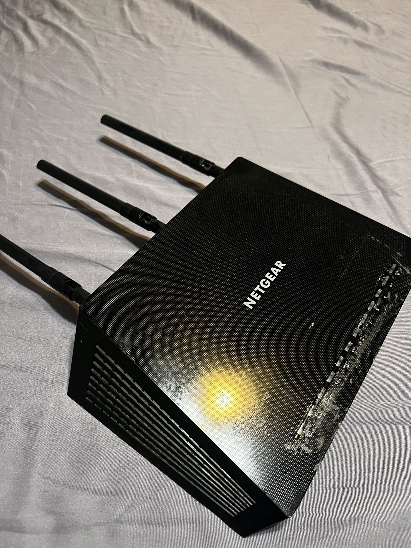NETGEAR R6700 - AC1750 Router