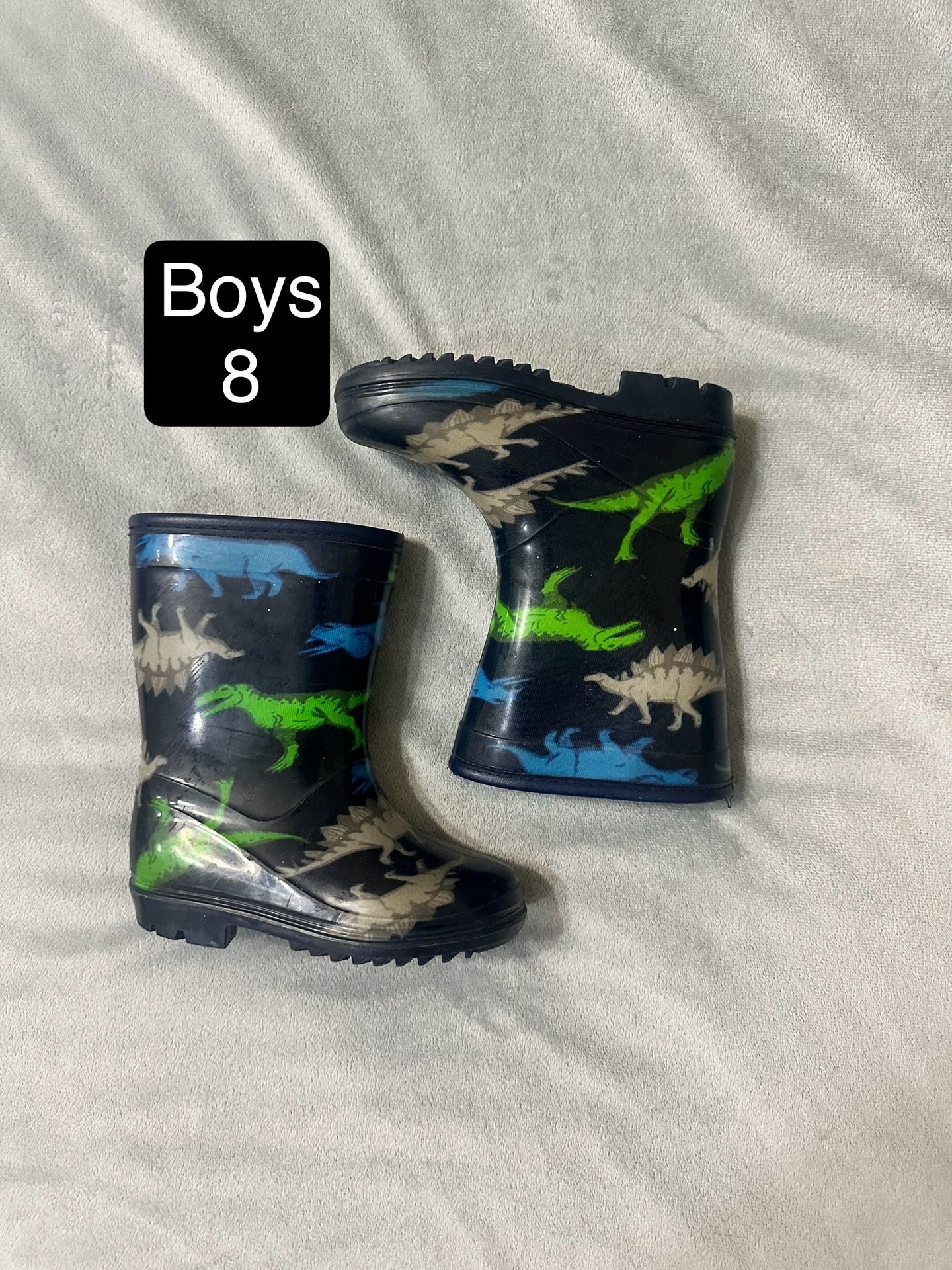 Carters Boys Rain Boots Size 8
