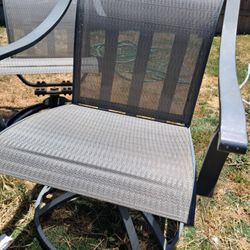 Hampton Bay Lawn Chairs