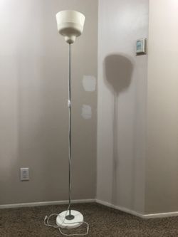 Floor lamp
