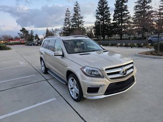 2013 Mercedes-Benz GL 550