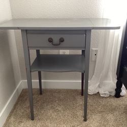 Vintage Charming Nightstand