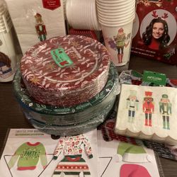 Holiday Table Decor