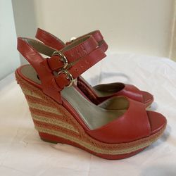 Guess Orange Striped Wedges size 6.5M