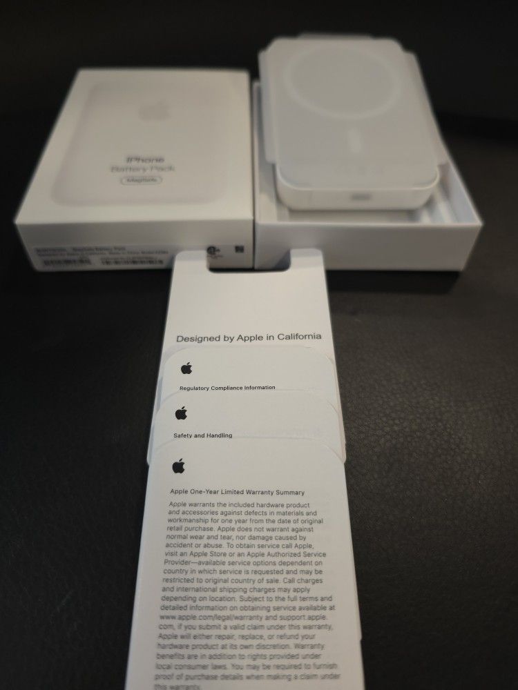 Apple MagSafe Battery Pack
