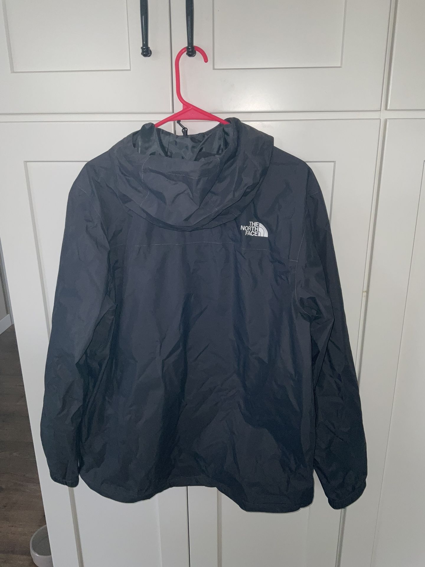 Men’s The North Face Gray, Hooded, Windbreaker Jacket, Size Large Brand Brand New With Tags