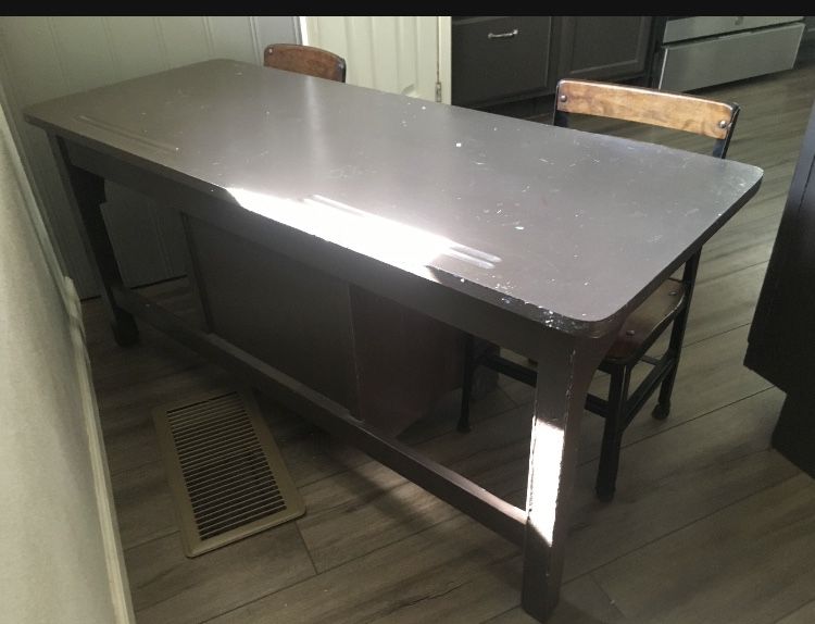 The Cutest Farmhouse Desk Or Table