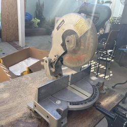 Makita Miter Saw