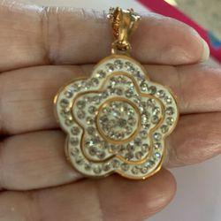 Nice Pendant. New. With Chain. Rose Color. Matching Earrings On My Page. Tap My Picture 