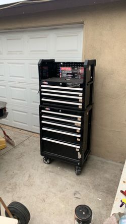 Craftsman Tool Chest / Box 26 in wide