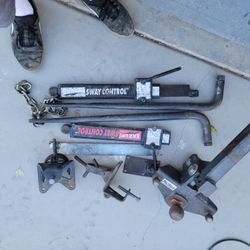 Weight distribution hitch