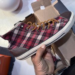 Chuck Taylor’s Converse 