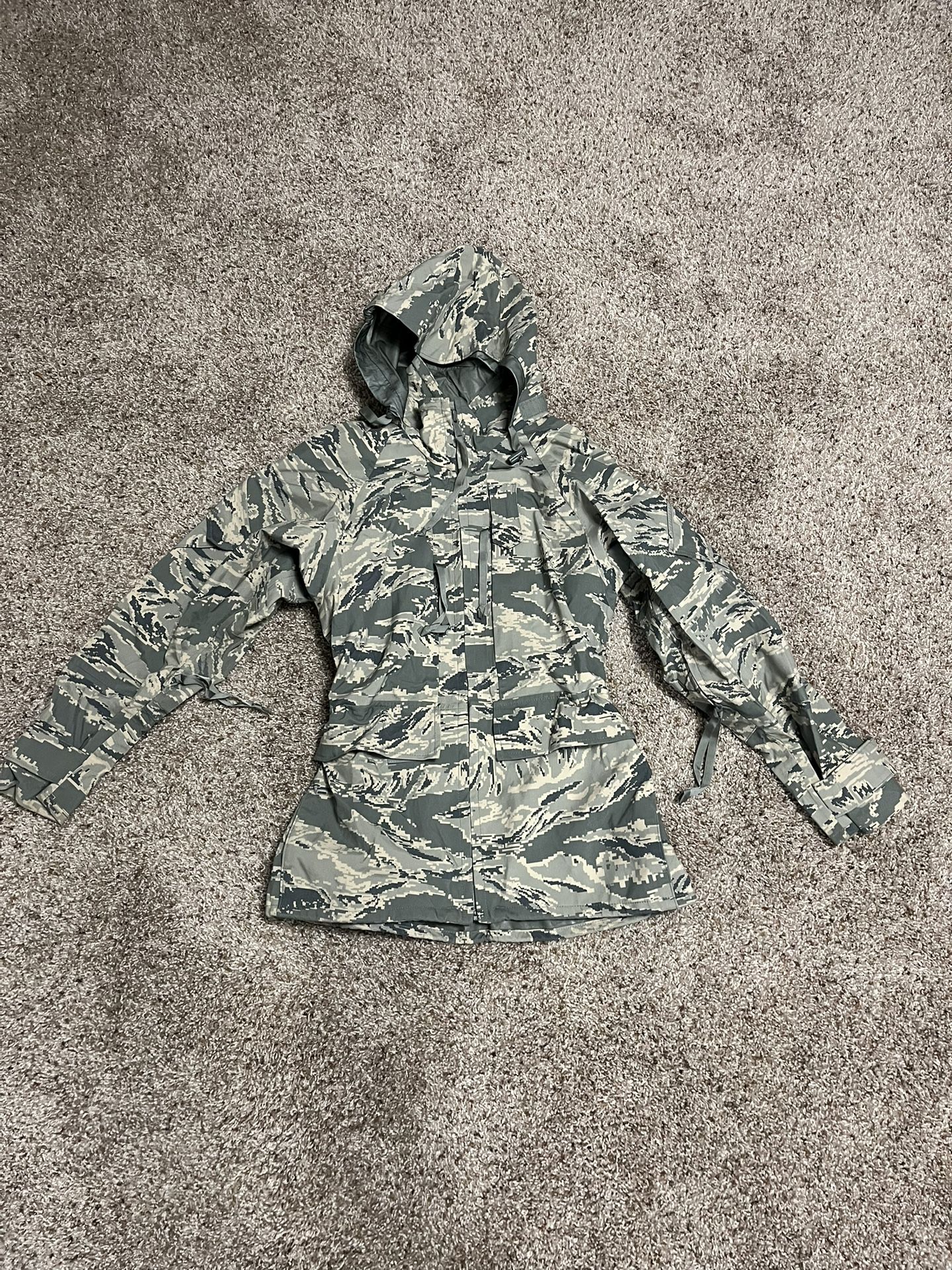New Never Used Air Force All Purpose Environmental Camouflage Waterproof Jacket