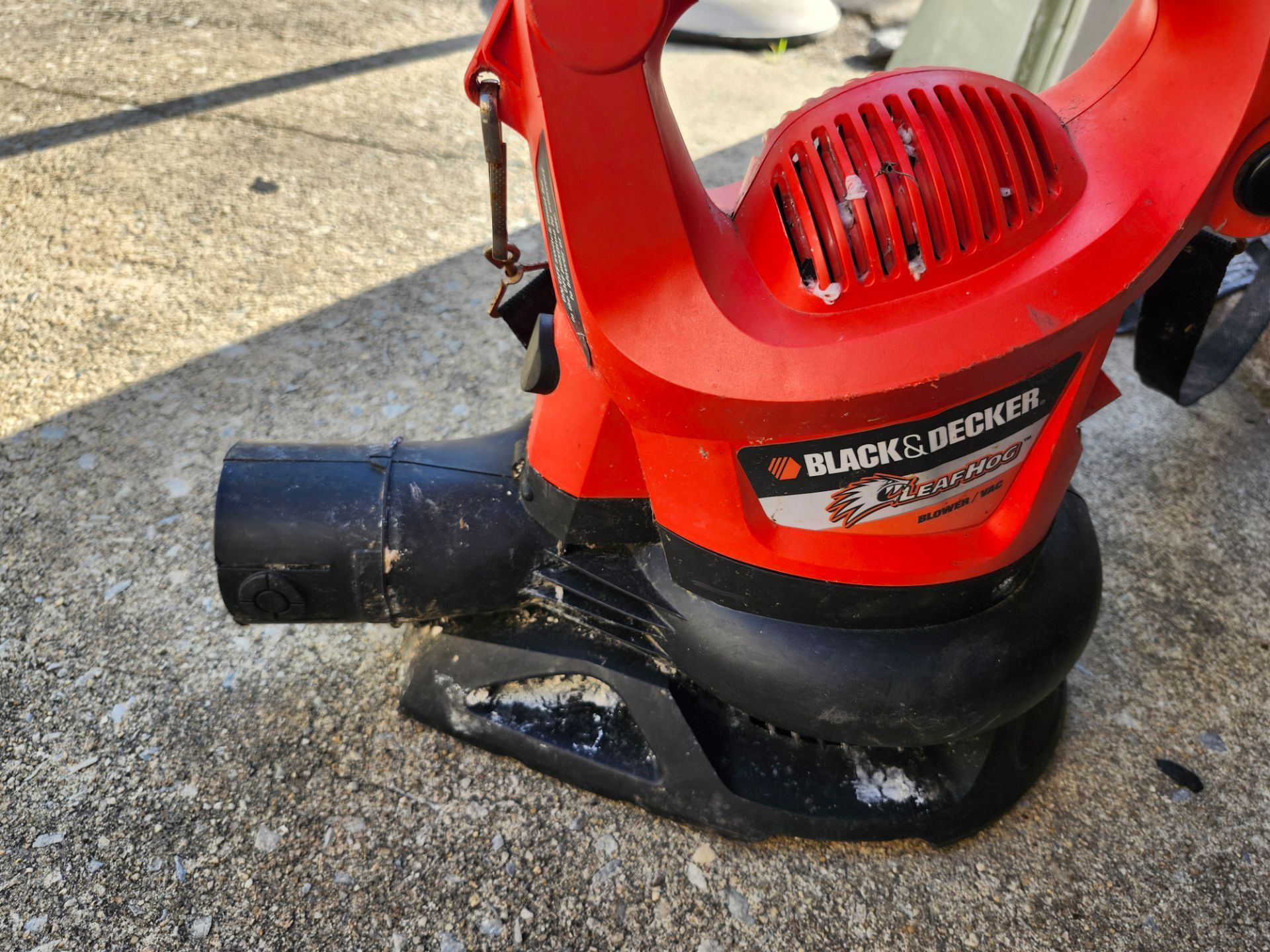 Black & Decker Leaf Hog Electric Leaf Blower