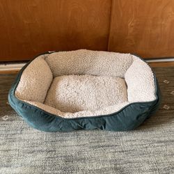 Green Corduroy and Sherpa Pet Dog Or Cat Bed