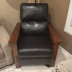 Recliner Chair