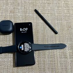 Samsung Galaxy Fold 4 