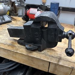Athol Vise