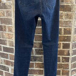 2 Pair Women Kancan Signature Collection Jeans 27” 