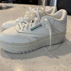 Reebok Women’s Platform Sneakers Size 8