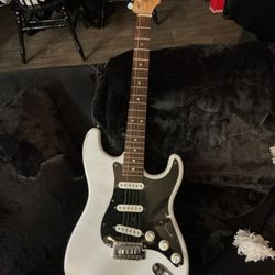 White Guitar 