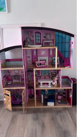 Big sized Dollhouse