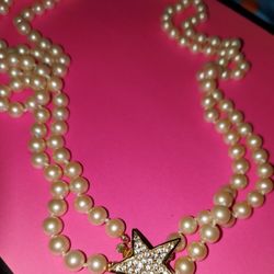 Vintage JOAN RIVERS PEARLS 