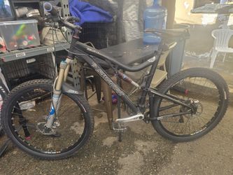 Santa Cruz full fox suspension