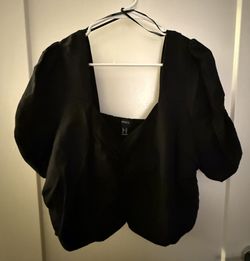 Black Short Sleeve Crop Top Blouse