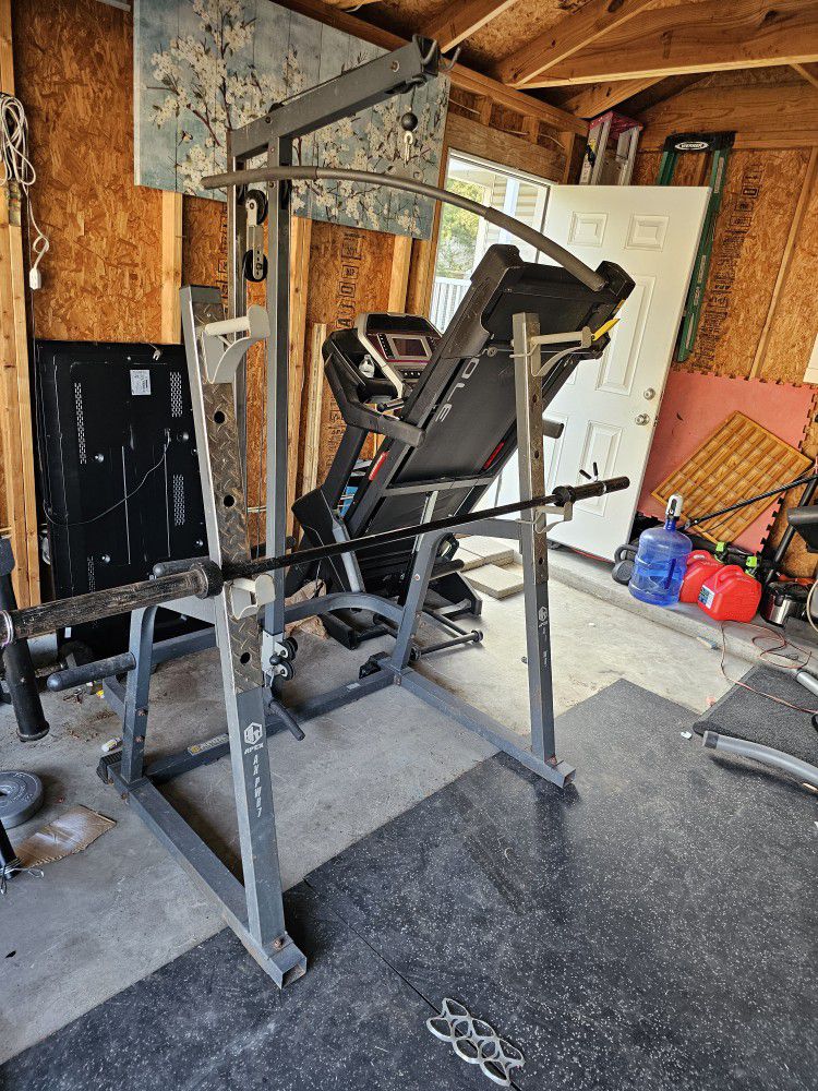Weight Rack Pulley System 