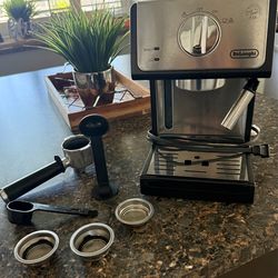 DēLonghi Espresso Machine