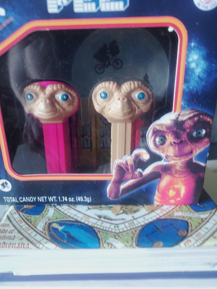 ET Pez Candy Dispenser