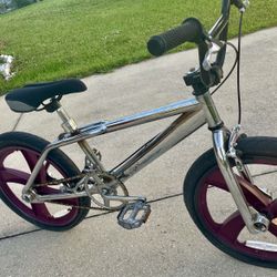 BMX BIKE