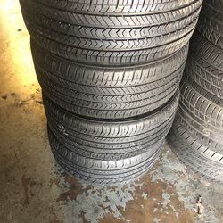 FULL SET LIKE NEW 235 40 R 18 GOODYEAR
