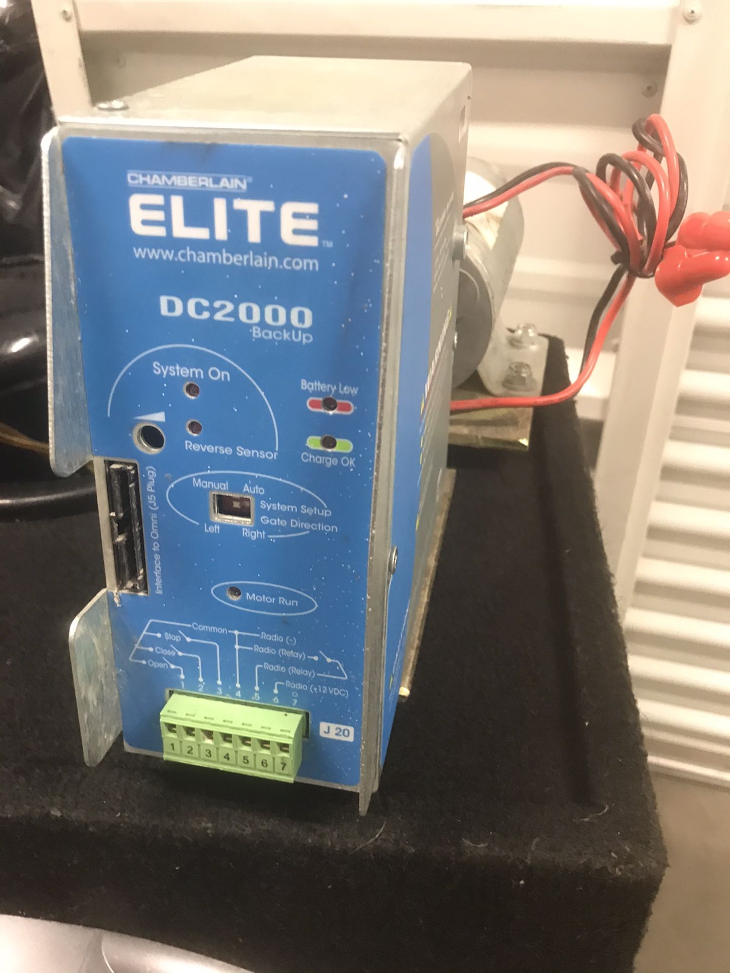 Elite gate motor and battery backup